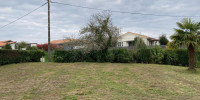terrain à ST MARTIN DE HINX (40390)