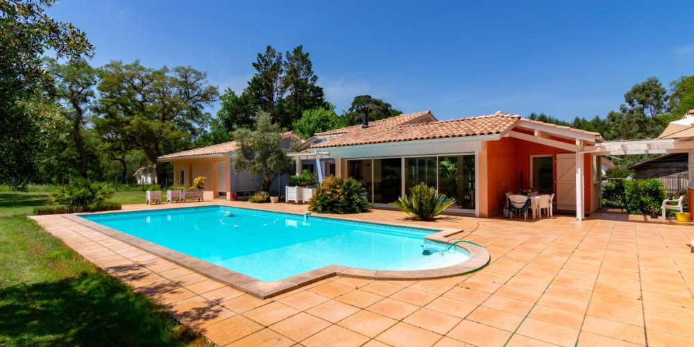 maison à SOUSTONS (40140)