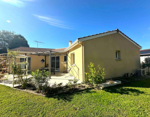 maison  NARROSSE
