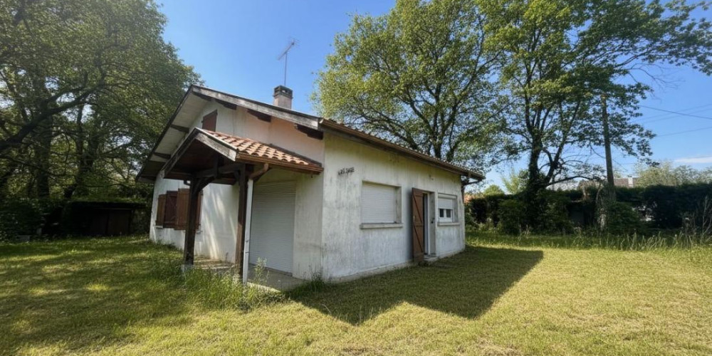 maison à SAUGNAC ET CAMBRAN (40180)