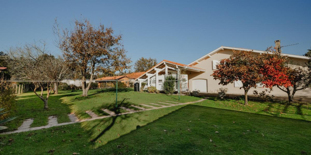 maison à SAUBRIGUES (40230)