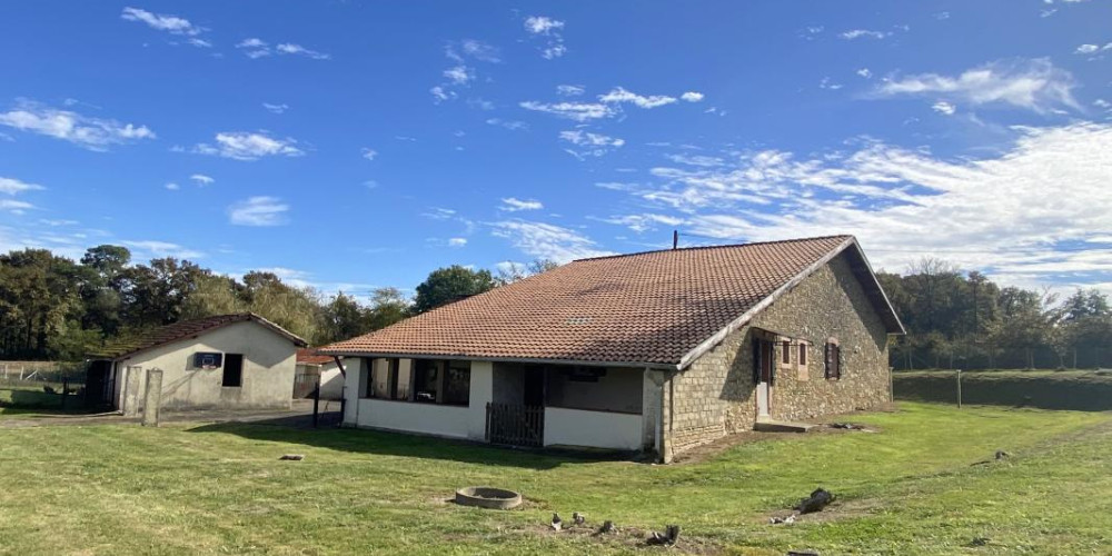 maison à POMAREZ (40360)