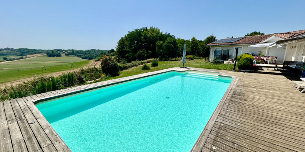 maison à MONT DE MARSAN (40000)