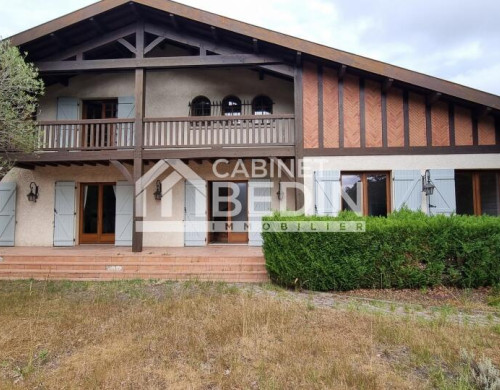 maison  PARENTIS EN BORN