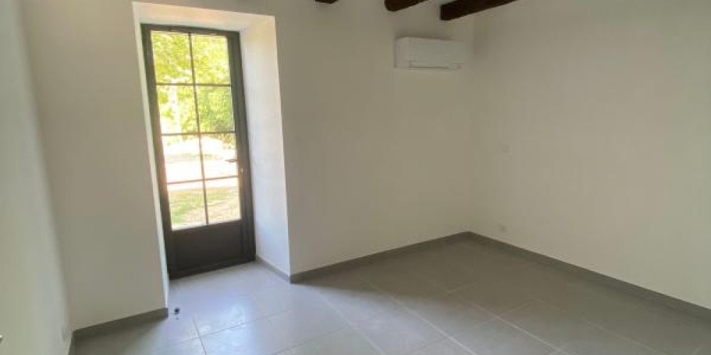 appartement à ST PANDELON (40180)