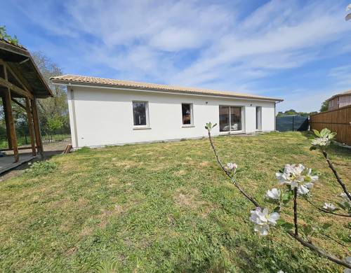 maison  PARENTIS EN BORN