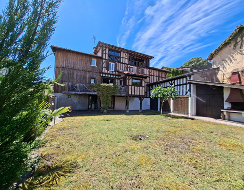 maison  LEON