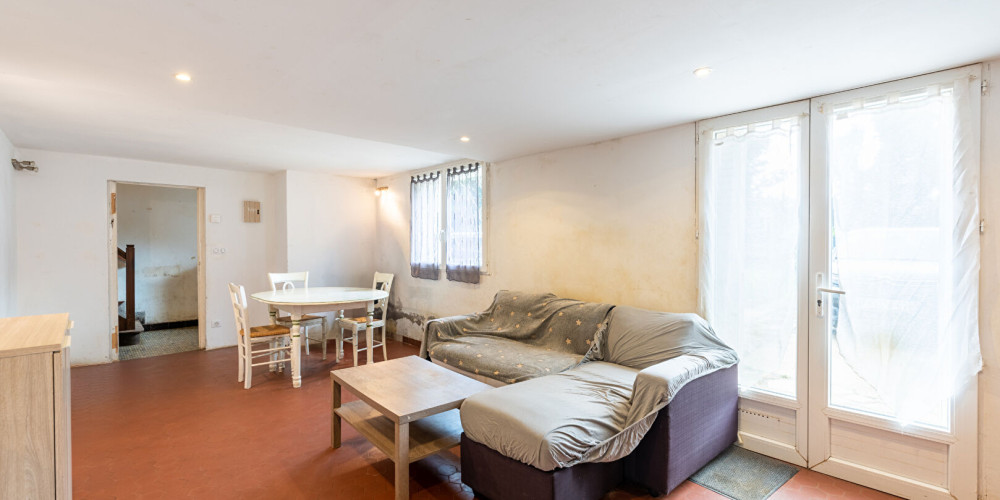 maison à POMAREZ (40360)