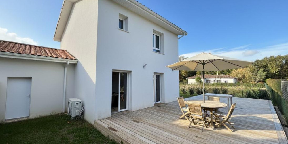 maison à SAUBION (40230)