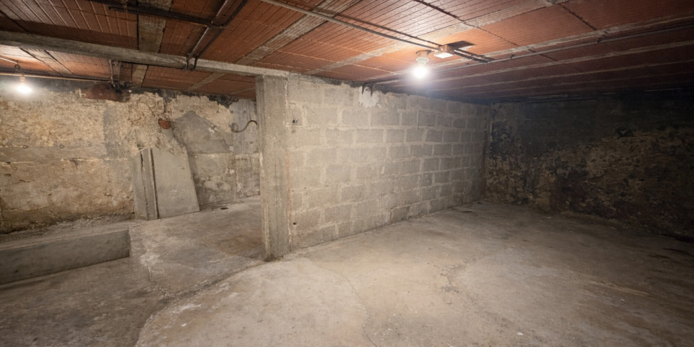 local commercial à MONT DE MARSAN (40000)