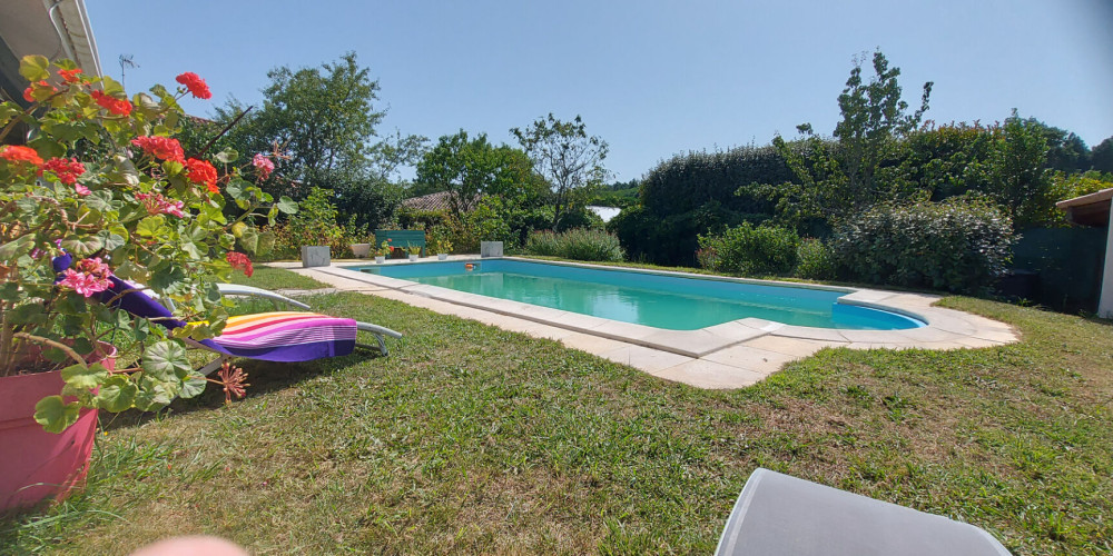 maison à ST GEOURS DE MAREMNE (40230)