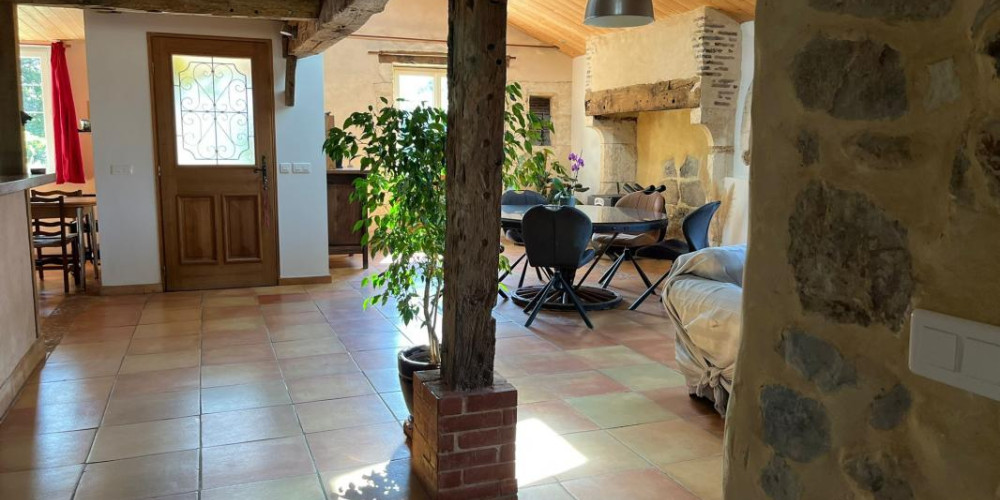 maison à ST SEVER (40500)