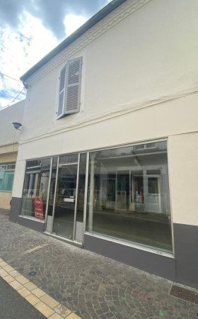 Local commercial  AIRE SUR L ADOUR