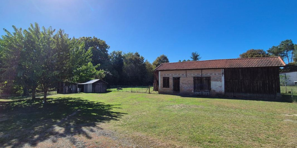 maison à YGOS ST SATURNIN (40110)