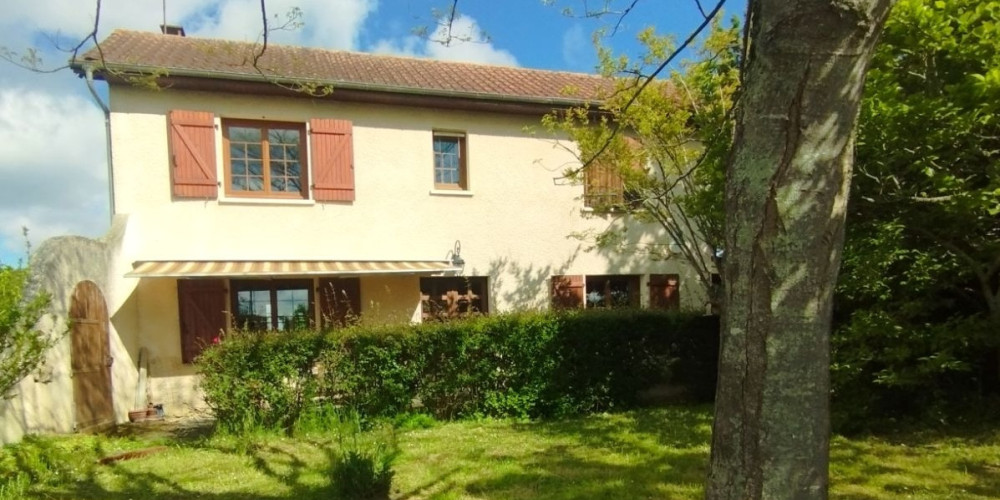 maison à LACAJUNTE (40320)
