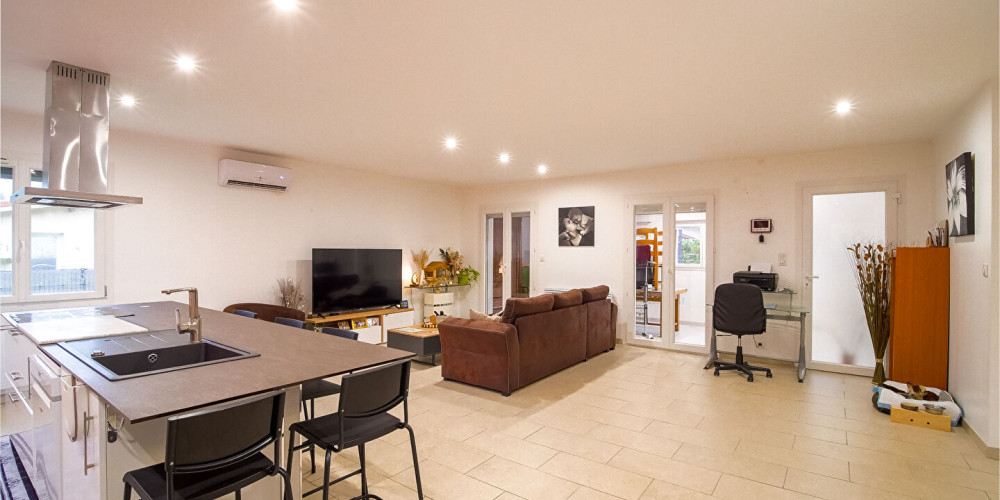 maison à YCHOUX (40160)