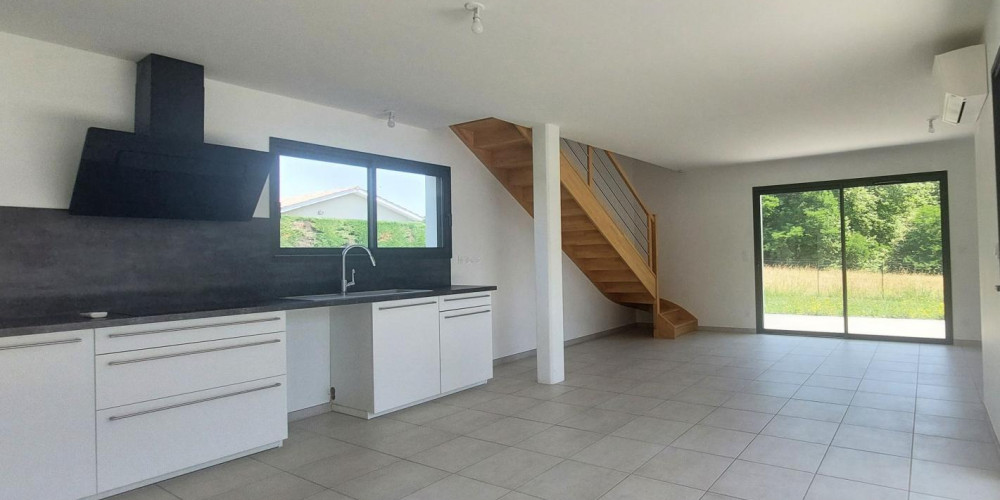 maison à SAUBRIGUES (40230)