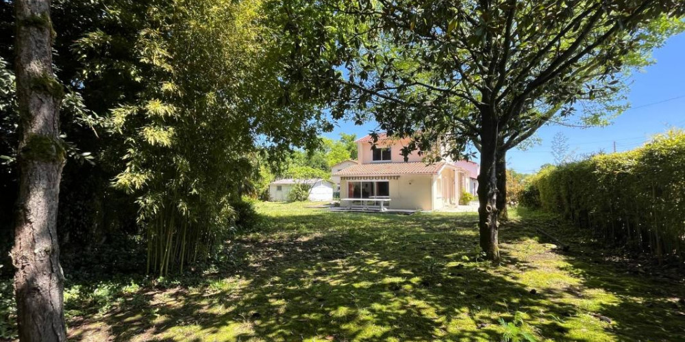 maison à DAX (40100)