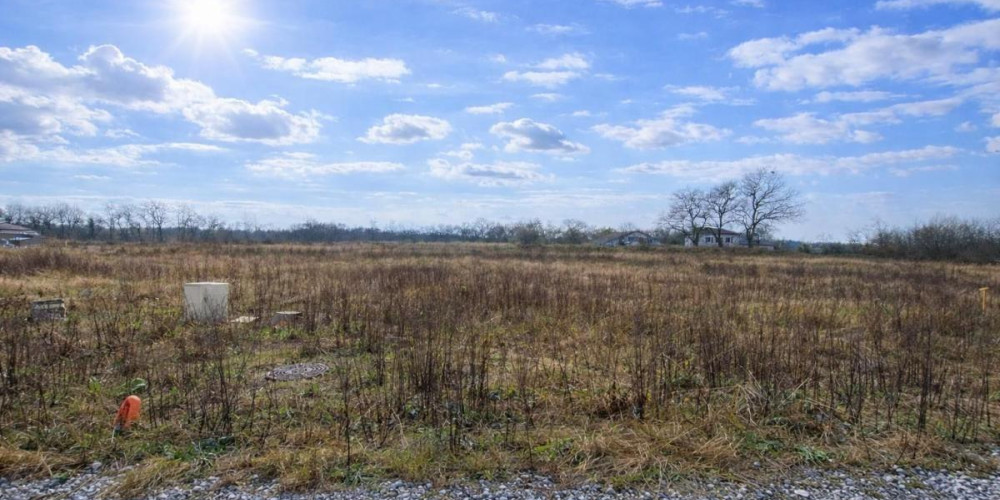 terrain à POMAREZ (40360)