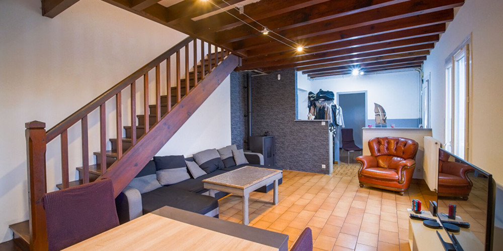 maison à LABOUHEYRE (40210)