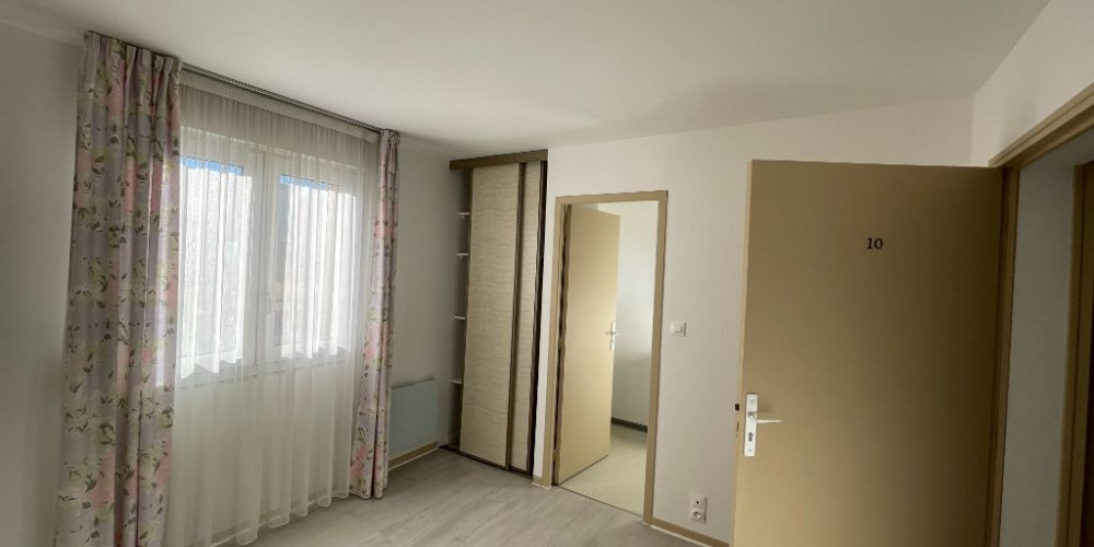 immeuble à GABARRET (40310)