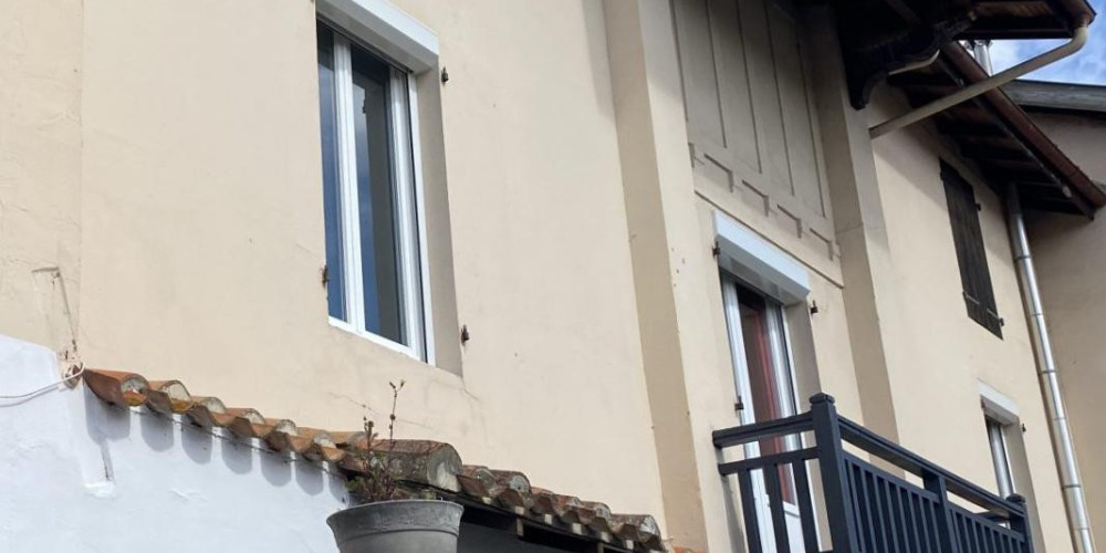 immeuble à HAGETMAU (40700)