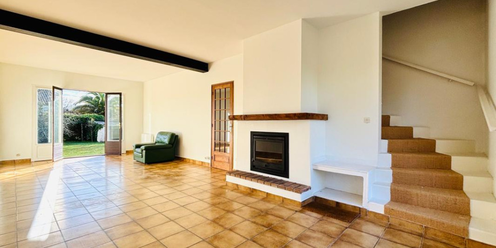 maison à ANGRESSE (40150)