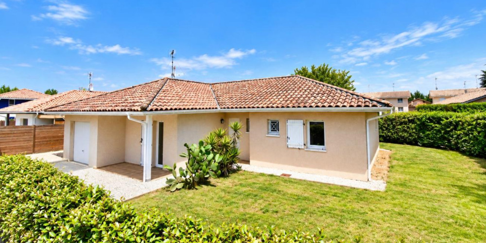 maison à ANGRESSE (40150)