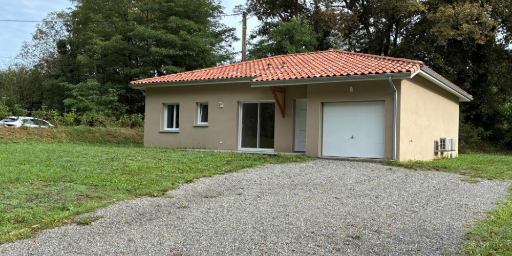 maison à OEYRELUY (40180)