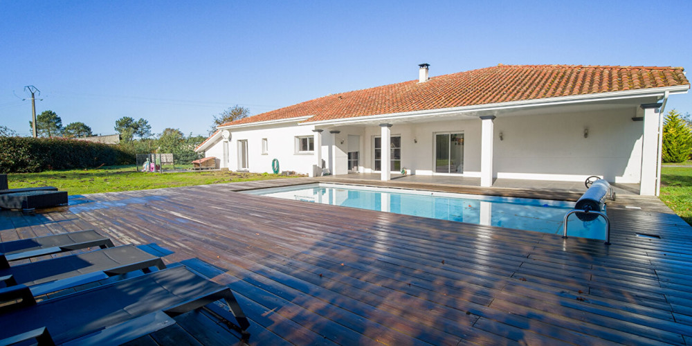 maison à ESCOURCE (40210)