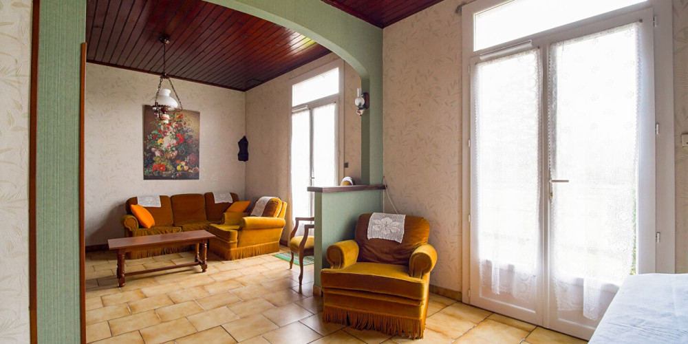 maison à LABOUHEYRE (40210)