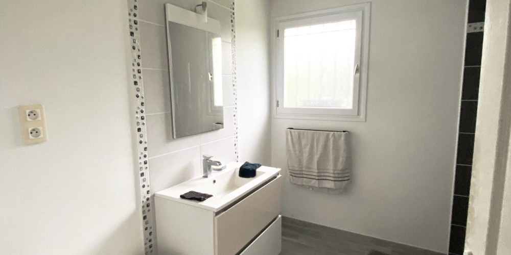 maison à LABATUT (40300)