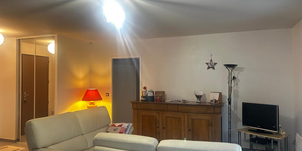 maison à LABATUT (40300)