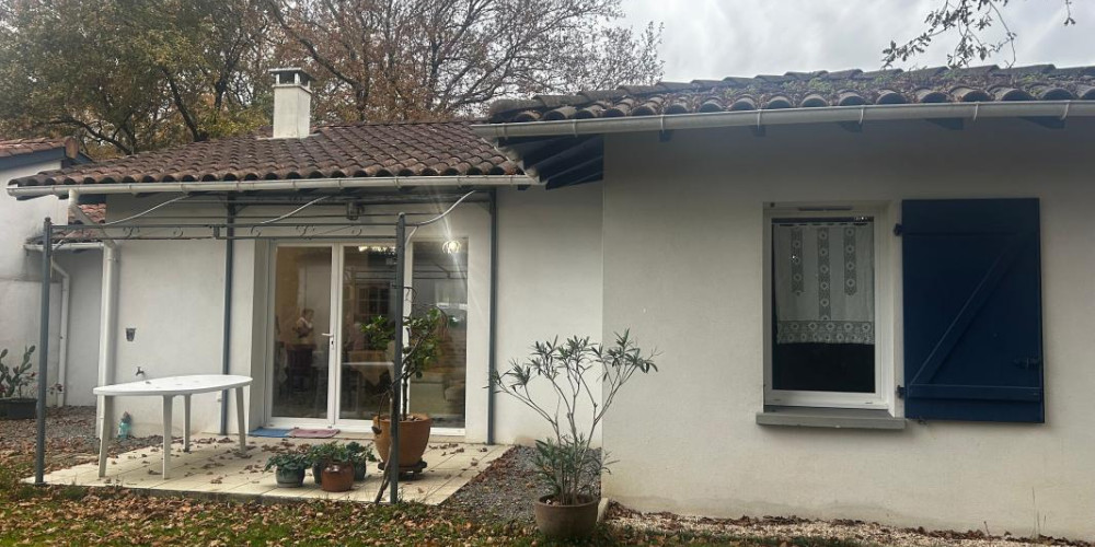 maison à LABATUT (40300)