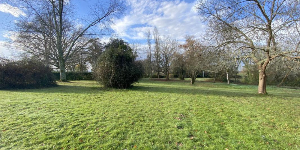 maison à AMOU (40330)