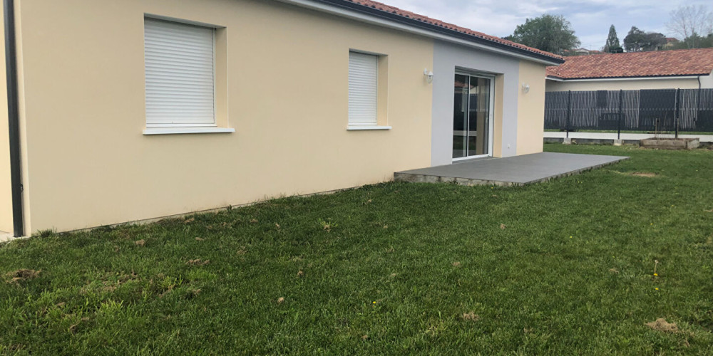 maison à AMOU (40330)