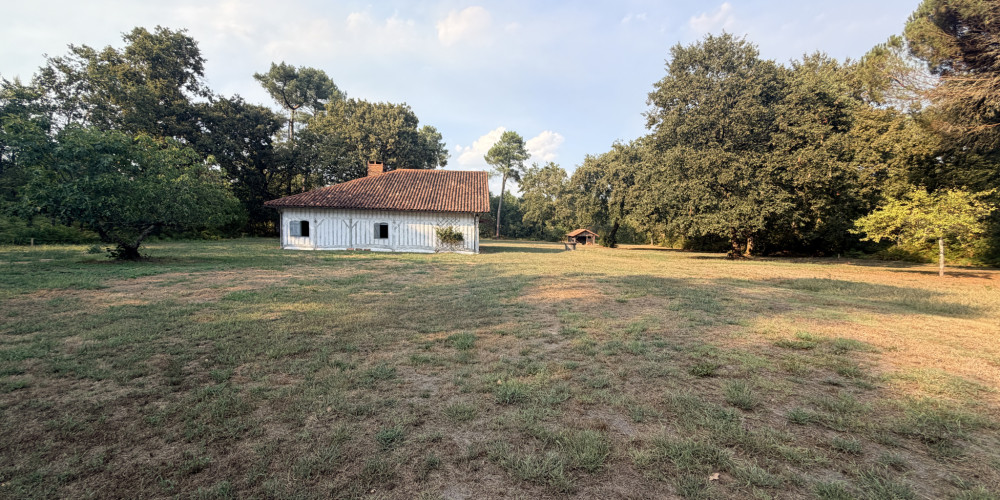 maison à GAREIN (40420)