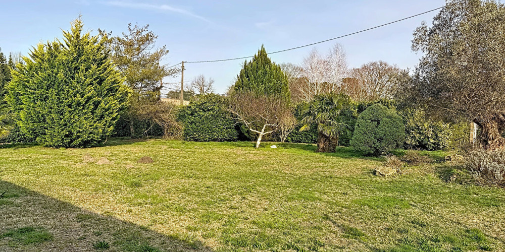 terrain à SOUSTONS (40140)