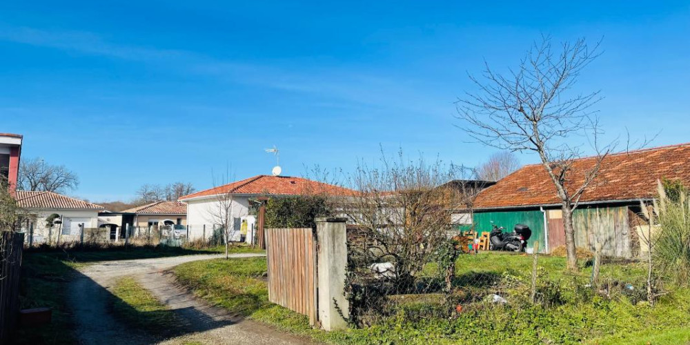 terrain à NARROSSE (40180)