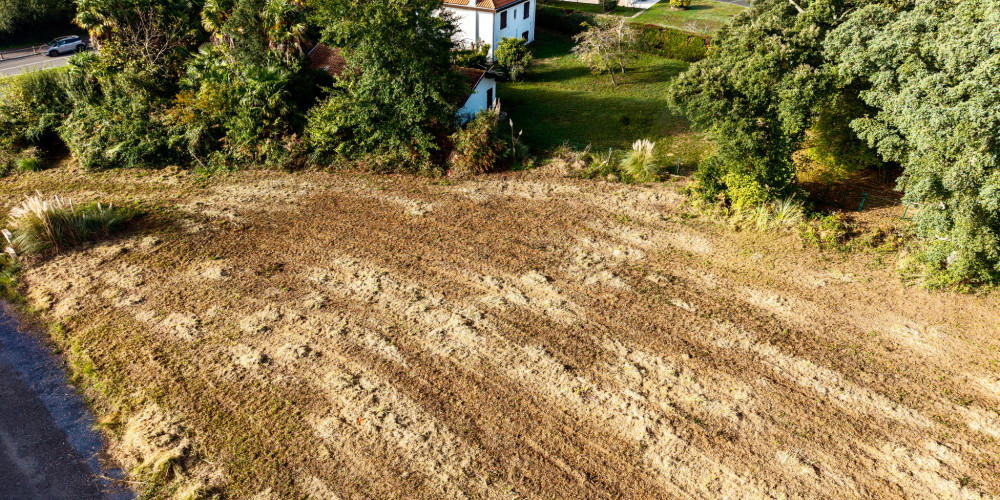 terrain à ONDRES (40440)