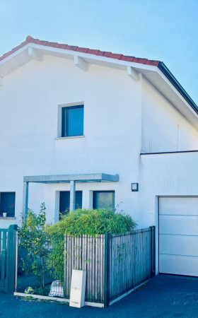 Maison  ANGRESSE
