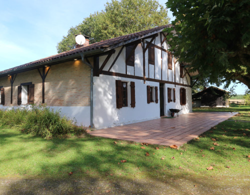 maison  ST YAGUEN