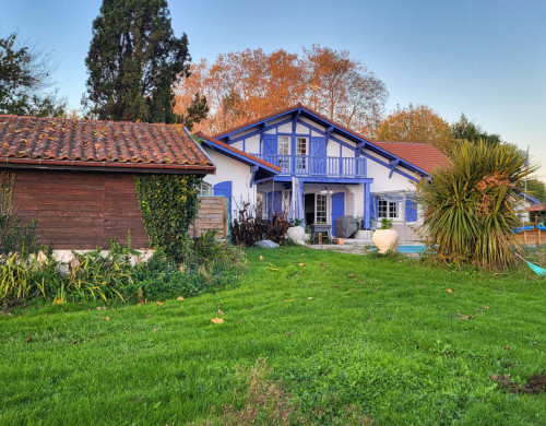 maison  ST MARTIN DE HINX