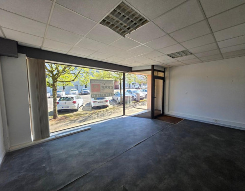 local commercial  MONT DE MARSAN