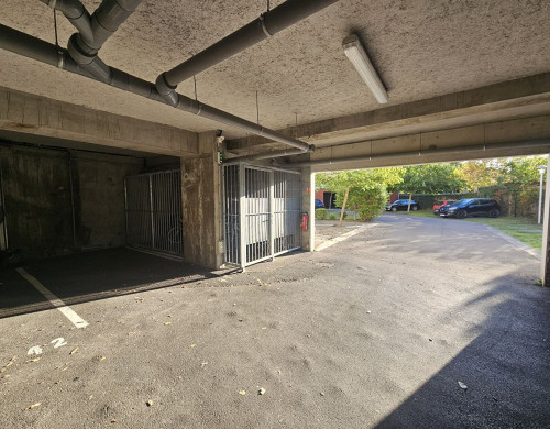 parking  BISCARROSSE