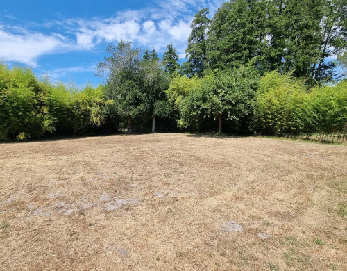 terrain  LIT ET MIXE