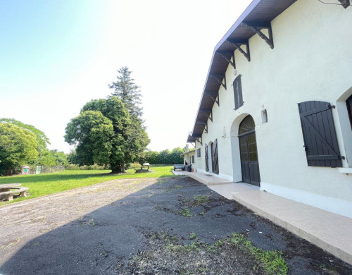 maison  SAUGNAC ET CAMBRAN