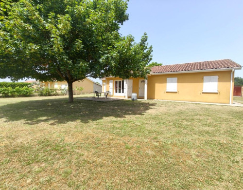 maison  ST YAGUEN