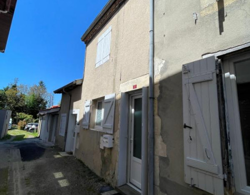 maison  ROQUEFORT